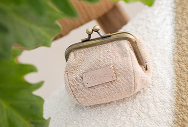 sac woomen vegan