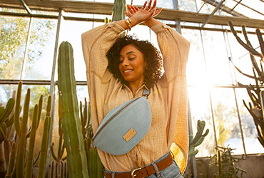 sac woomen vegan
